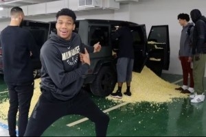 解密NBA“職場(chǎng)PUA”！菜鳥被逼表演是常態(tài) 這些騷操作才絕