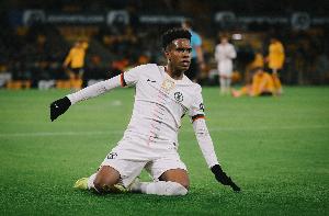 六臺嘉賓：埃斯特旺是U20最佳左腳將，進(jìn)球能力和盤帶優(yōu)于亞馬爾