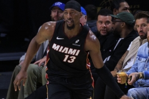 熱巴：看隊(duì)友拼搏卻無(wú)能為力很難受 傷缺時(shí)就扮演哈斯勒姆的角色