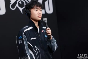 涵藝：左手曾放棄三年1.5E和隊友再戰(zhàn)一年，沒落筆前一切皆有可能