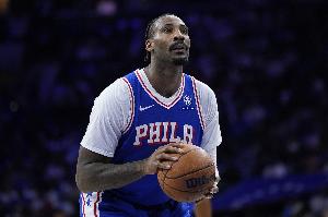 癡漢！德拉蒙德半場搶下9板另有4分 其中4前場板