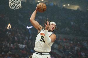 場(chǎng)均20.3分！今天掘金戰(zhàn)鵜鶘 阿隆·戈登因傷病管理降為出戰(zhàn)成疑