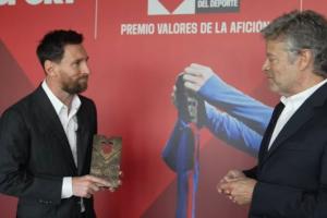 梅西獲評巴薩史上最受愛戴球員：我原本希望整個生涯都能留在巴薩