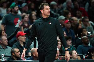 罰球丟11個！斯普利特：這也是輸球原因之一 要關(guān)注細(xì)節(jié)減少失誤