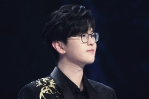 一起加盟WBG?博主爆料：Jiejie與1xn有望成為隊友