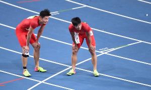 蘇炳添：把跑道留給更多的青少年，希望將中國的故事延續(xù)下去