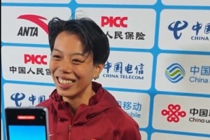 劉景揚(yáng)賽后：打開(kāi)13一直是我的目標(biāo)和夢(mèng)想，在家鄉(xiāng)奪冠太不可思議