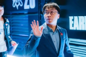 AL經(jīng)理愛笑：澄清一下我和Tabe從沒吵過架 離隊都祝福 不會再回應(yīng)