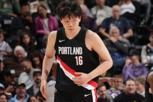 2分2板1助！韓喬生：楊瀚森上半場(chǎng)還行 下半場(chǎng)拉了 還得多練啊