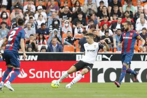 瓦倫西亞德比激情回歸：時隔三年半，瓦倫西亞與萊萬特重燃戰(zhàn)火