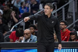 戴格諾特：進(jìn)攻端不在最佳狀態(tài) 防守端的穩(wěn)定性讓我們最終取勝