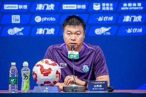 于根偉：申花第二陣容可能都高于我們，克服一切困難打好收官戰(zhàn)