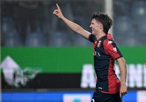 米體：迪烏夫未達到預(yù)期，國米冬窗目標(biāo)引進熱那亞中場弗倫德魯普