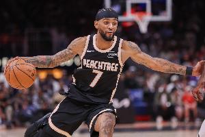 生涯新高！亞歷山大·沃克17中13空砍38分 三分10中8