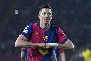 曾要求萊萬不進球！記者批巴薩：這違背體育精神，破壞比賽公平性