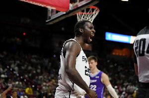 驚艷！大衛(wèi)·瓊斯·加西亞7中5拿12分5板6助3斷1帽 均創(chuàng)生涯新高