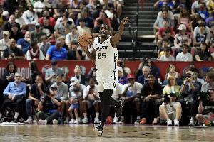 7中5得12分！加西亞：我為自己驕傲 也希望爸爸能為我感到自豪