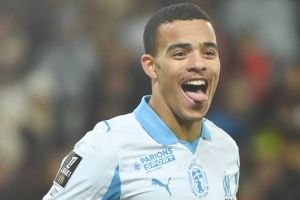 馬賽5-1大勝尼斯暫時(shí)登頂法甲，格林伍德雙響、奧巴梅揚(yáng)1射2傳