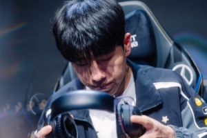 涵藝：gala和xun都沒(méi)有意外已經(jīng)BLG JDG摘走 jiejie還沒(méi)開(kāi)始