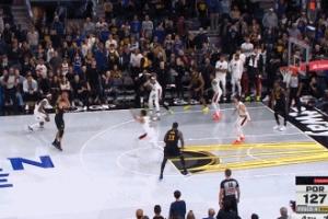 可惜！庫(kù)里三分不中 追夢(mèng)前場(chǎng)籃板給庫(kù)里依舊不中 勇士不敵開(kāi)拓者