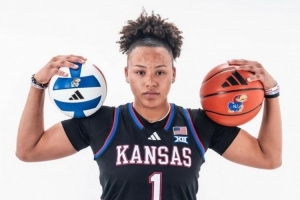 卡特·布萊恩特妹妹承諾堪薩斯大學！將代表女籃和女排出戰(zhàn)NCAA
