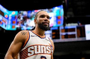 拼到六犯！狄龍17中8&4記三分拿下22分5板1助2斷