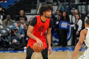 已4連?。￠_拓者客場挑戰(zhàn)勇士 夏普和霍勒迪繼續(xù)缺陣比賽