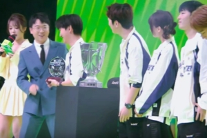 解說杯FMVP Xiye：享受整個過程，感謝陪練、工作人員和粉絲們