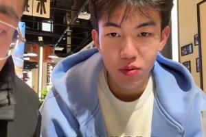 國家隊隊友羨慕你留洋嗎？王博豪：羨慕，我跟他們說我出去有房住