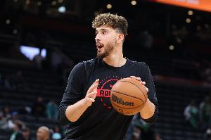 奶一口！阿德爾曼：申京的比賽賞心悅目 他是NBA最出色的球員之一