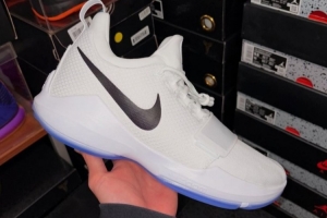 這個配色如何？球鞋博主曬明年將復刻歸來的喬治PG 1！