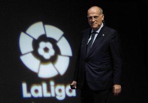 特巴斯反擊弗洛倫蒂諾批評：作為游說者，你堪稱“教皇”級別