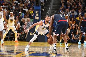 歷史第4！哈登生涯第4次單場10記三分 還比庫里少23次