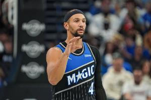 薩格斯談取勝：大家各司其職非常職業(yè) 我們溝通做得非常出色