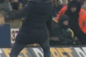 6分鐘2球升英超第4！格拉斯納喜感慶祝差點(diǎn)滑倒 順勢(shì)轉(zhuǎn)圈握拳鼓勁