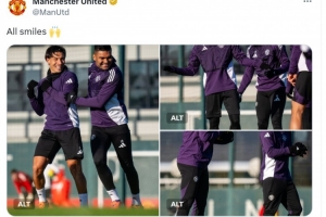 傷勢無礙！曼聯(lián)社媒曬今日訓練照片，庫尼亞在列+露出笑容