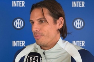 索默：邁尼昂很出色，但明天是國米對陣米蘭，而不是索默對邁尼昂