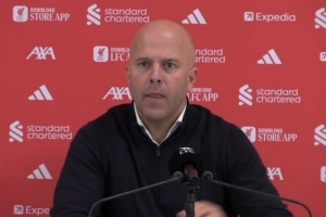 斯洛特：上賽季換上若塔就扳平了，當(dāng)時(shí)的勇敢舉動(dòng)現(xiàn)在就成了愚蠢