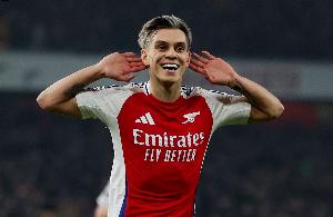 本賽季槍手參與進(jìn)球榜：特羅薩德10球居首，賴(lài)斯、埃澤各7球