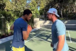 這就完了？普通人和庫里單挑，真是毫無體驗感的一件事