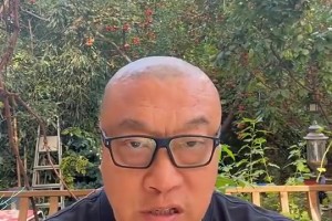 馬?。簵铄谋憩F(xiàn)，對(duì)得起開拓者對(duì)他的挑選，新賽季千萬(wàn)別受傷