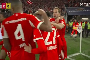 小貝林門前解圍失誤！奧利塞跟進(jìn)鏟射破門！拜仁2-0領(lǐng)先多特！