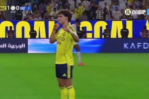 這球漂亮！菲利克斯世界波，進(jìn)球后模仿C羅秀大腿肌肉慶祝