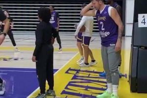 好久不見變老6了？東契奇訓(xùn)練到處偷球 最后被全隊嫌棄