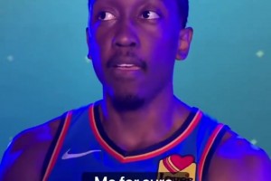 威少現(xiàn)身國(guó)王球迷日，心情看起來相當(dāng)不錯(cuò)哦