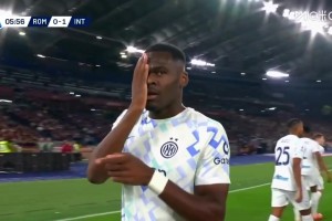 國米開場6分鐘夢幻開局！博尼超級單刀破門！巴雷拉送助攻！