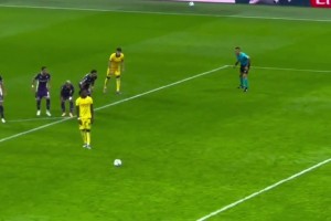 詹俊：薩拉赫斷崖式下滑，有必要讓他多打打替補(bǔ)，給其他人機(jī)會(huì)