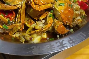 來南京吃蛙蛙煲！朱總真是食量驚人啊，一人能吃這么多