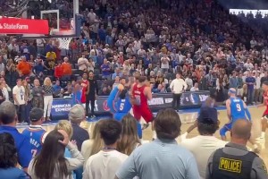 錯(cuò)失絕殺！火箭末節(jié)最后一投，申京頂著多特強(qiáng)投不中進(jìn)加時(shí)