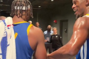 這哥倆關(guān)系是真好巴特勒&希爾德開心離場(chǎng)，有說有笑的